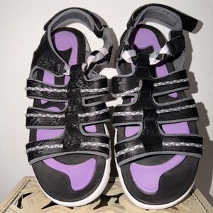 Ryka Black & Purple Sport Sandals size 10
